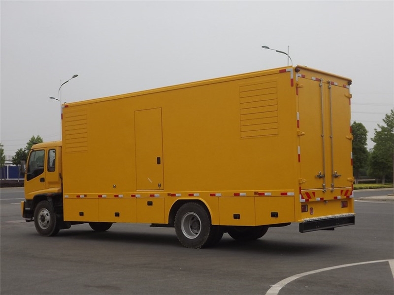 乌拉特后租赁发电机-柴油发电机组机房烟管的布置与安装