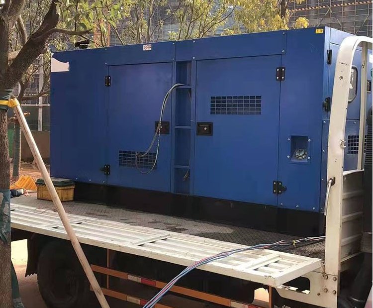 乌拉特后柴油发电机组空气滤清器多久更换一次？