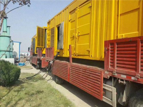 乌拉特后计算 200KW 柴油发电机油耗时，需要考虑哪些因素？