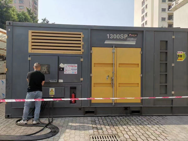 乌拉特后延长空气滤清器使用寿命的注意事项