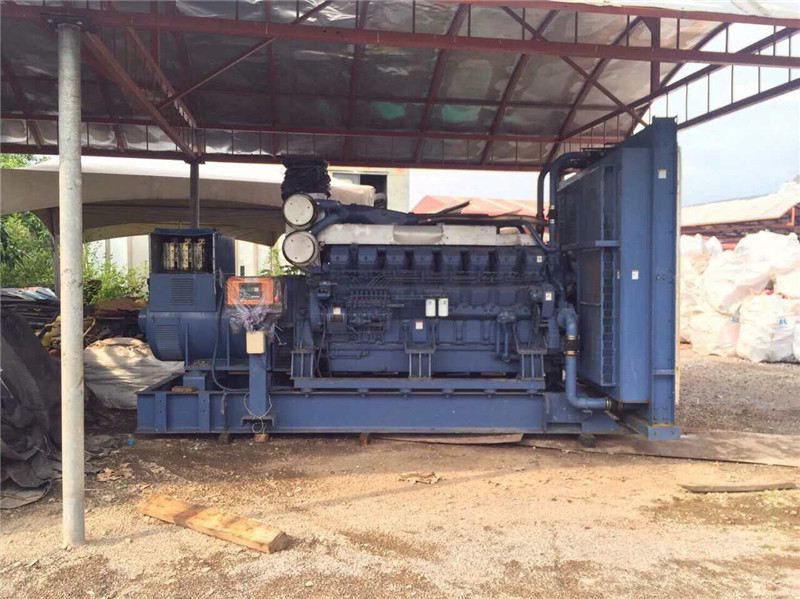 乌拉特后如何判断压力测试设备的压力是否稳定？